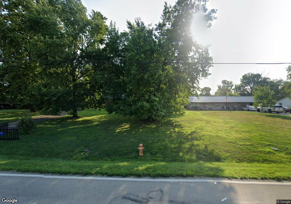 2453 N Court St, Circleville, OH 43113 - photo 1