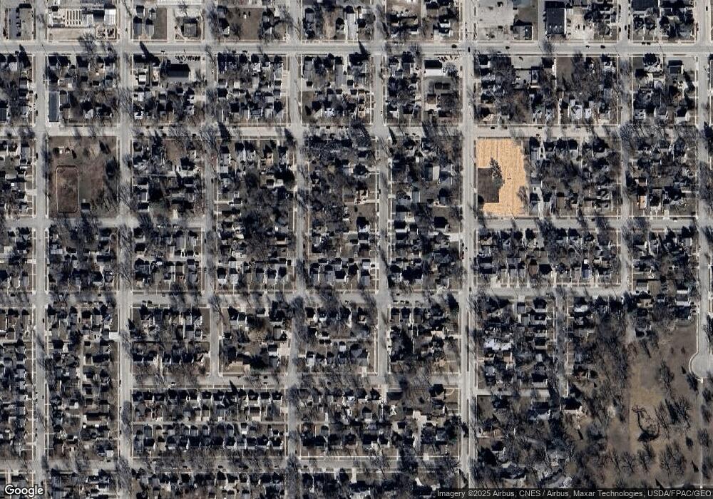 404 5th St SW, Austin, MN 55912 - photo 1