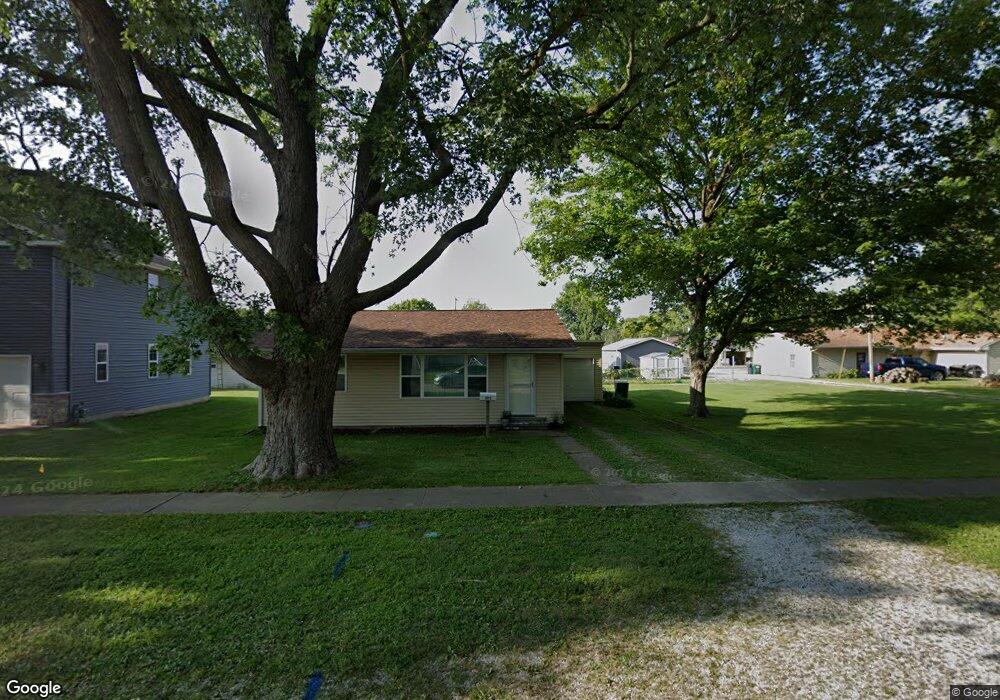 202 E Buckner St unit 1, Tuscola, IL 61953 - photo 1