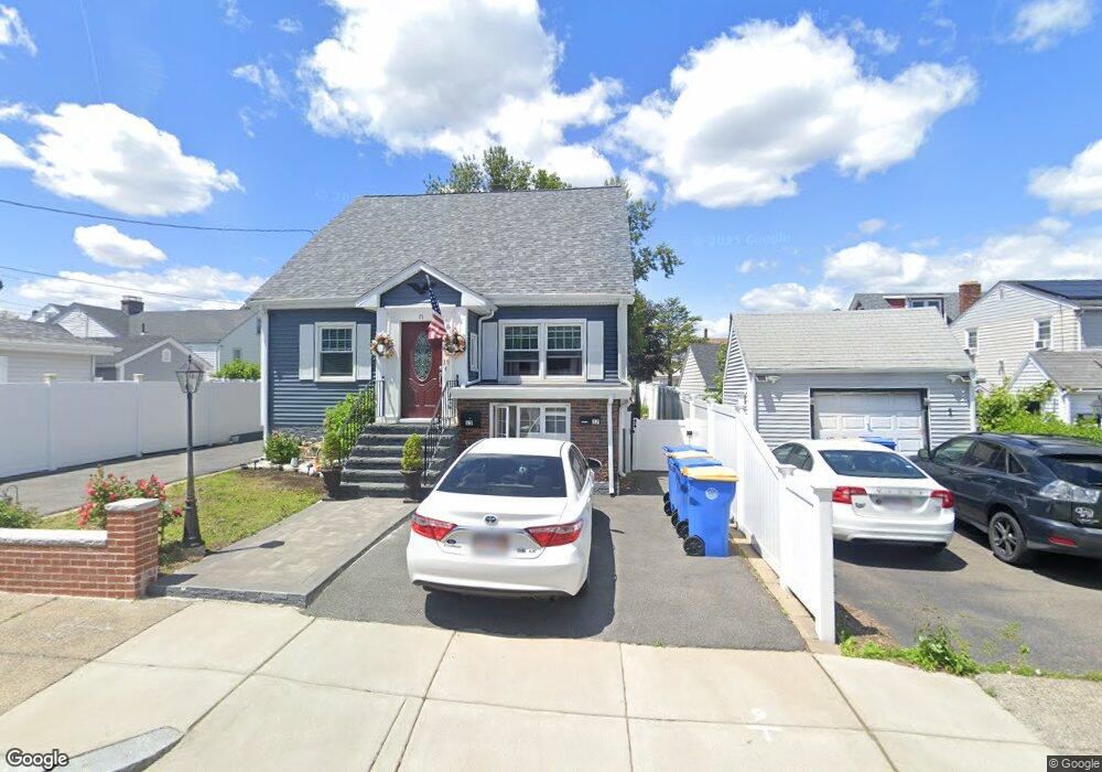 17 Linden St unit 1, Winthrop, MA 02152 - photo 1