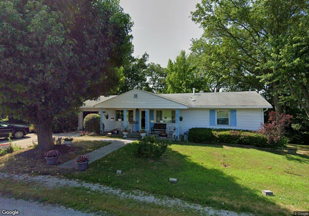 1205 W Kentucky Ave, Effingham, IL 62401 - photo 1