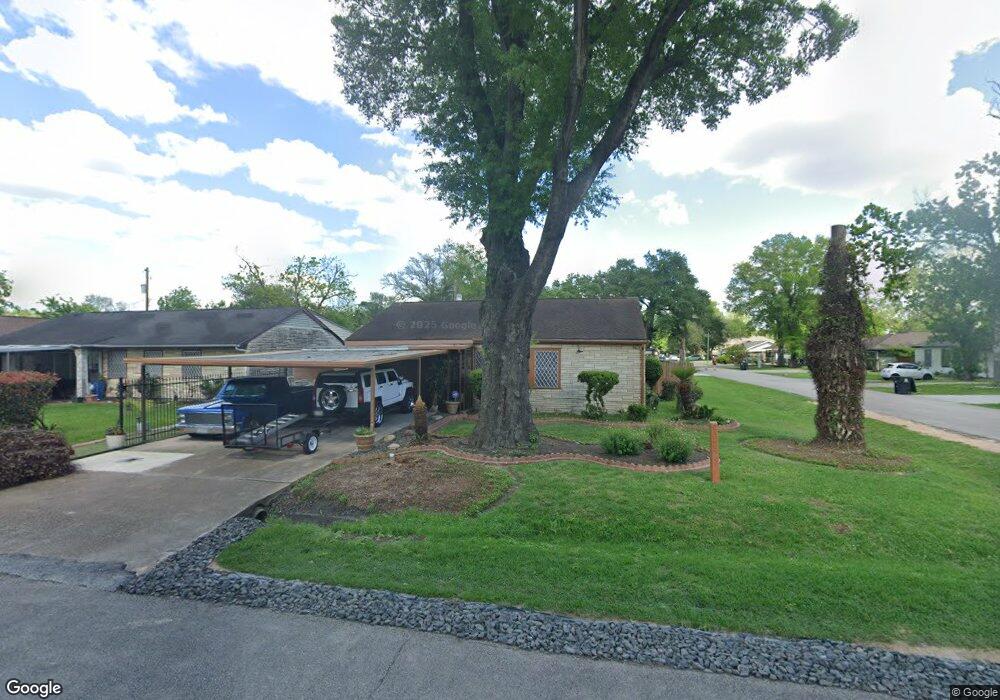 4302 Cadmus St, Houston, TX 77022 - photo 1