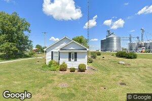 104 W 2nd St, Donovan, IL 60931