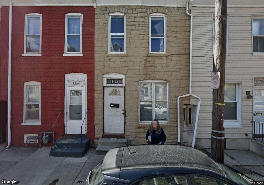 542 Moss St, Reading, PA 19604 - photo 1