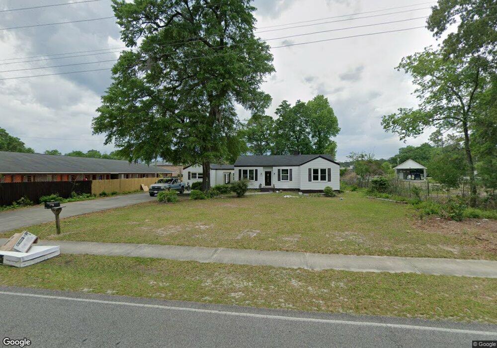1320 3rd Ave, Kingstree, SC 29556 - photo 1