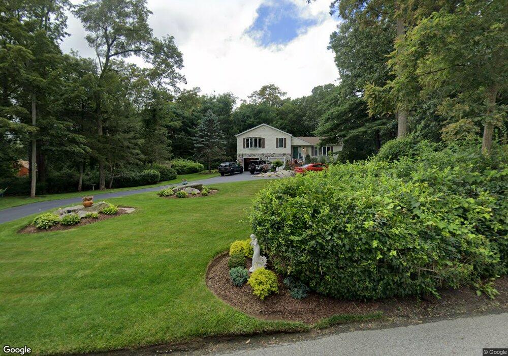 11 Marshall Dr, Carmel, NY 10512 - photo 1