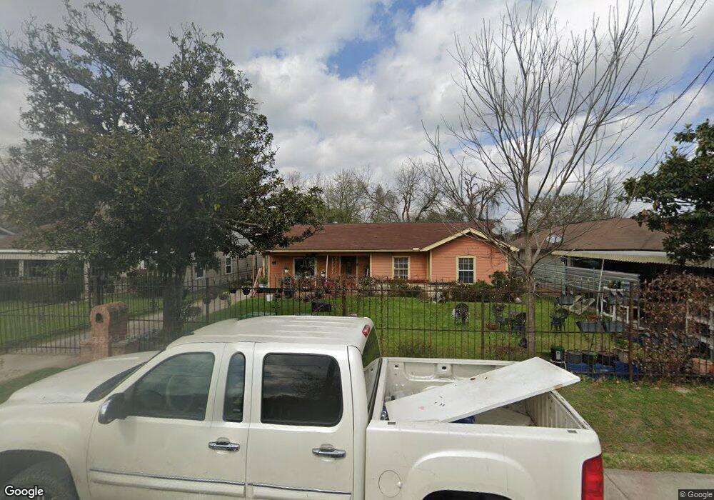 143 De Boll St, Houston, TX 77022 - photo 1