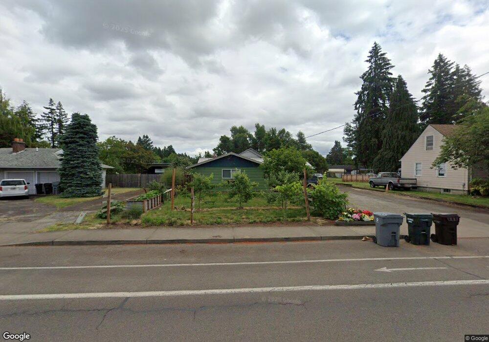 680 N Ivy St, Canby, OR 97013 - photo 1