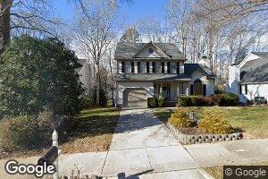 8621 Vanburgh Ct, Raleigh, NC 27615