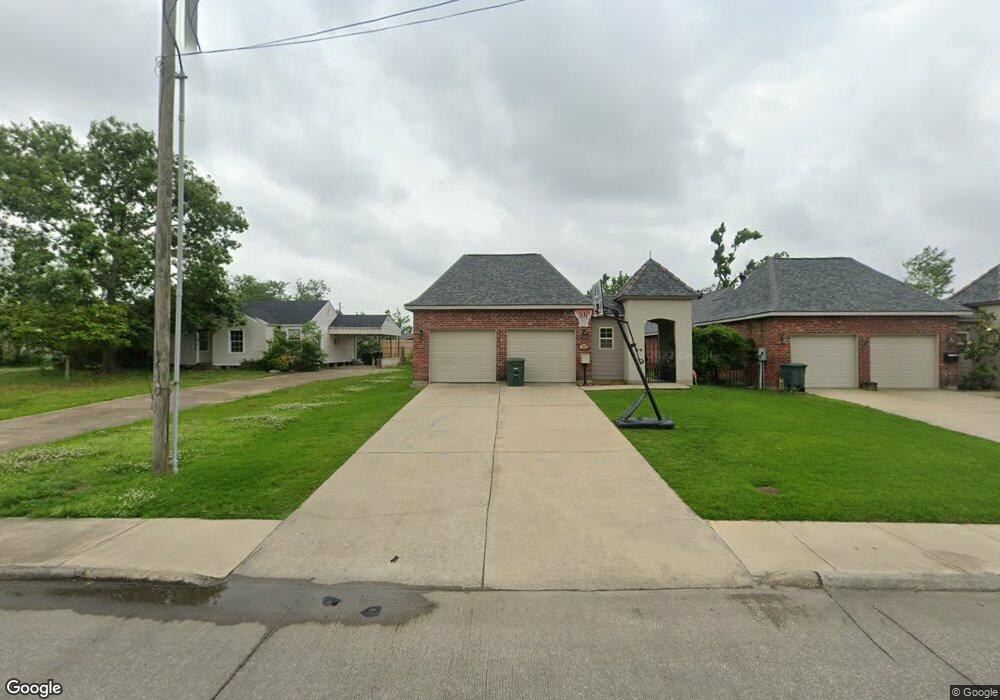 707 W Lagrange St, Lake Charles, LA 70605 - photo 1