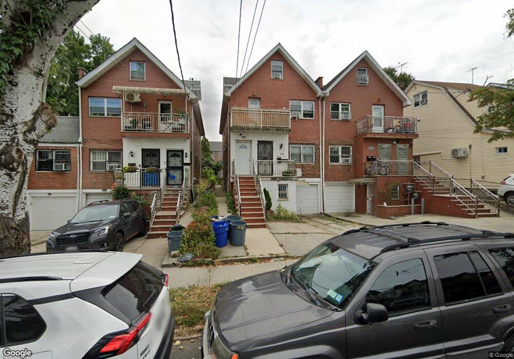 6121 159th St, Fresh Meadows, NY 11365 - photo 1