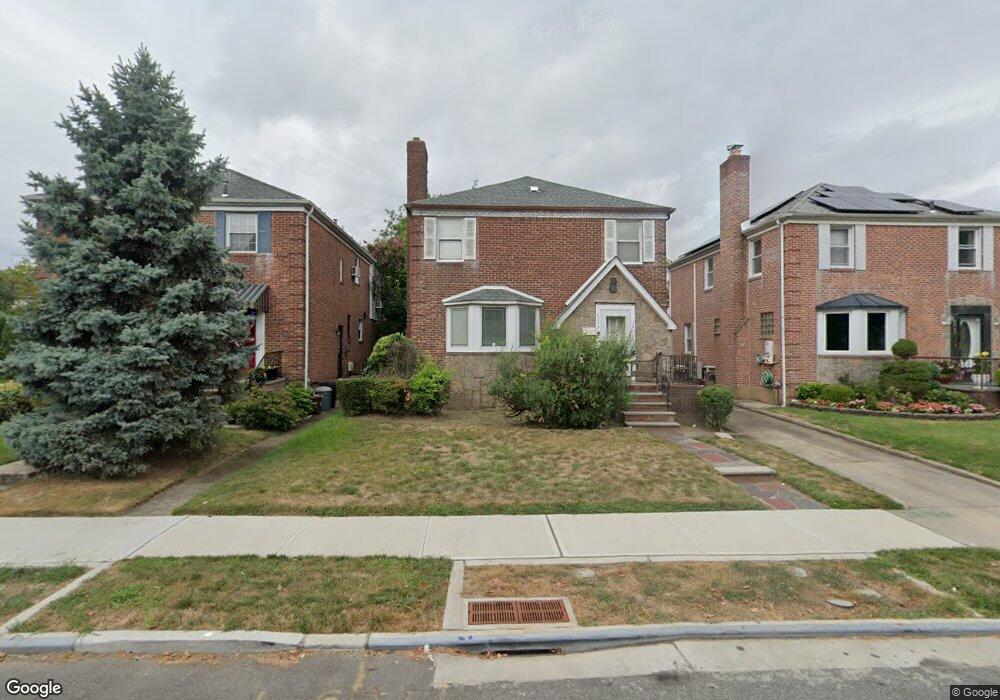 8054 192nd St, Hollis, NY 11423 - photo 1