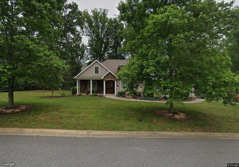 720 Shillington Ln, Statesville, NC 28625 - photo 1