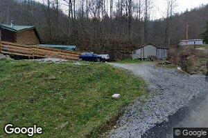 489 Cherokee Creek Rd, McDowell, KY 41636