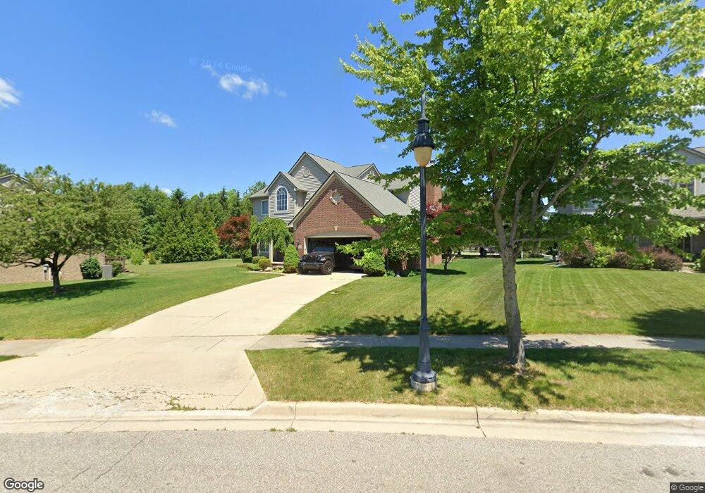 523 Parkside Ct, Chelsea, MI 48118 - photo 1
