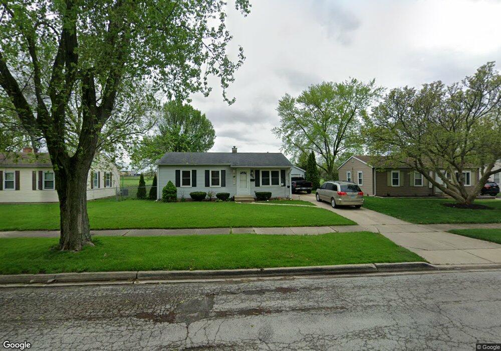804 Robert St, Aurora, IL 60506 - photo 1
