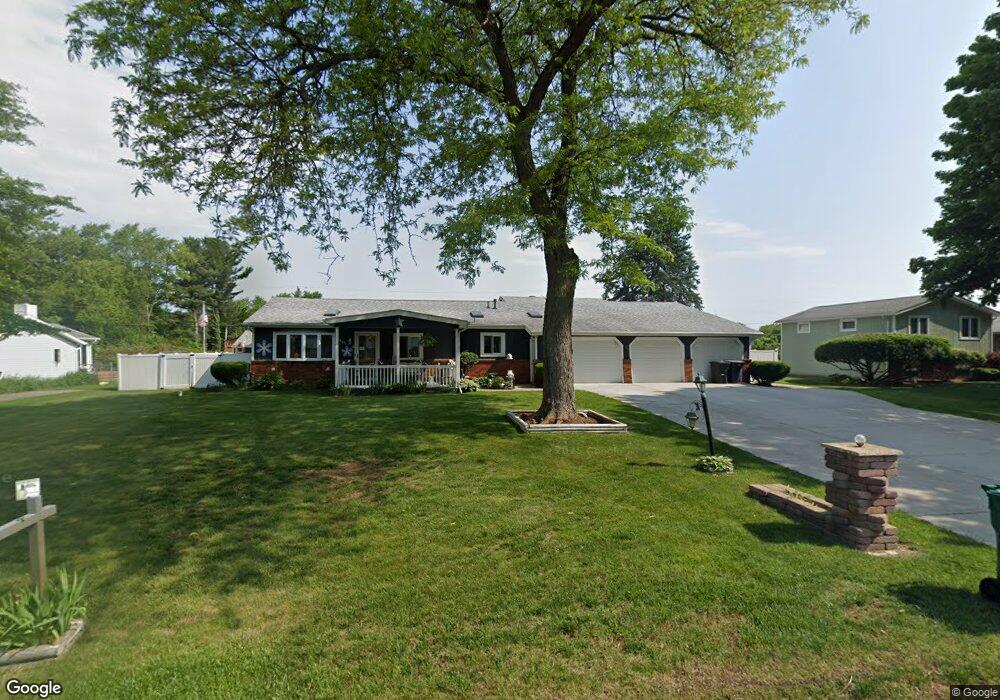 18055 Chipstead Dr, South Bend, IN 46637 - photo 1