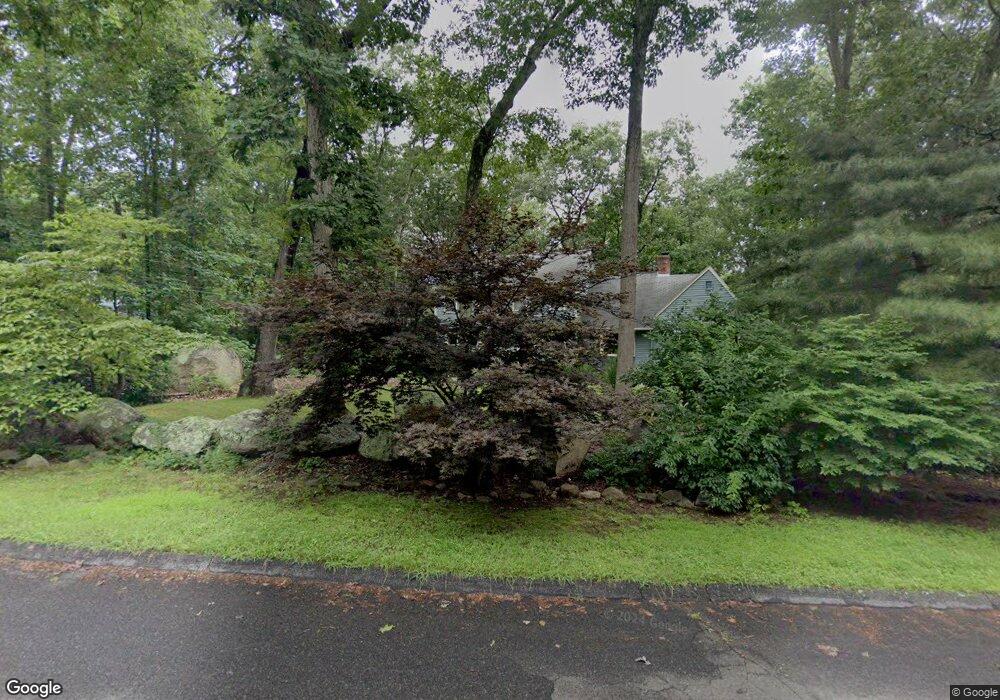 142 Denison Dr, Guilford, CT 06437 - photo 1