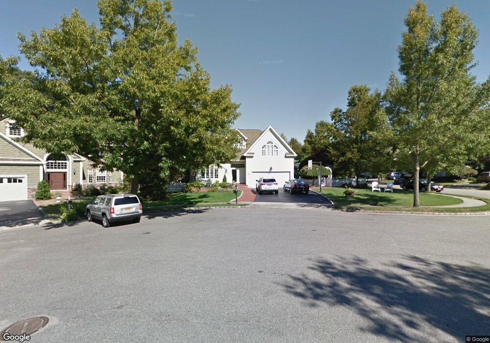 1 Joyce Ct, Syosset, NY 11791 - photo 1