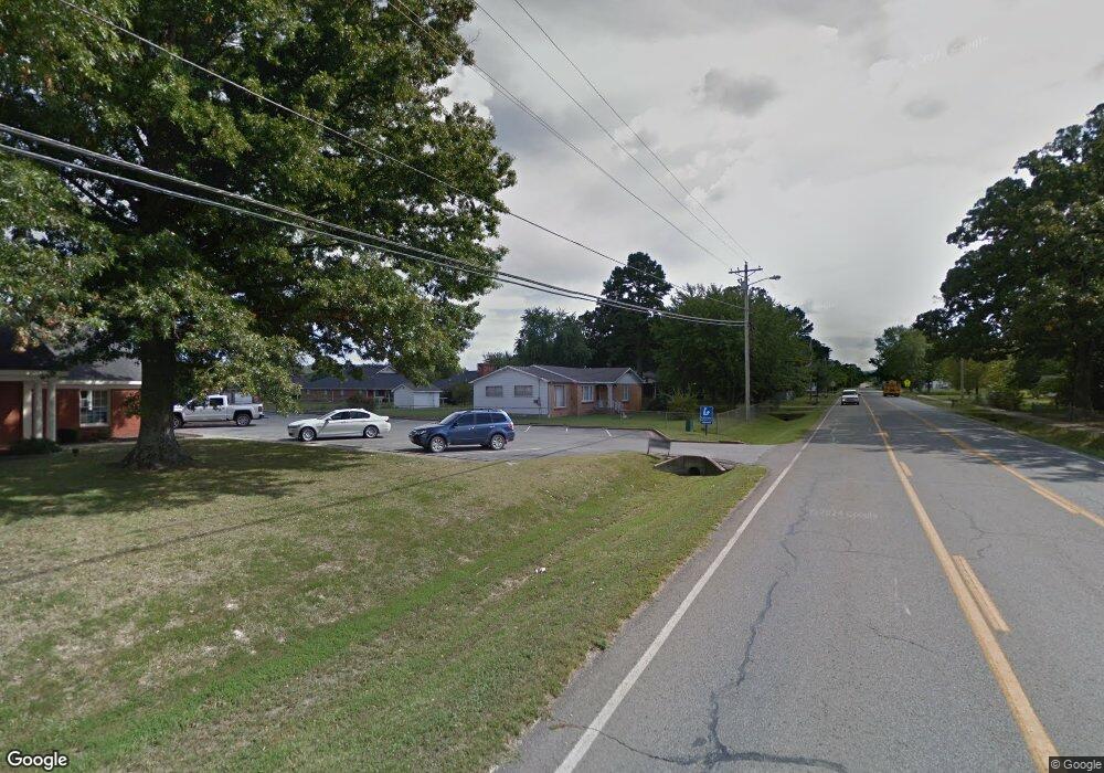 330 N Center St, Elkins, AR 72727 - photo 1