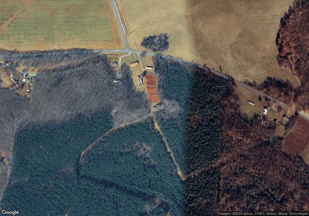 6276 Circle Creek Rd, Penhook, VA 24137 - photo 1