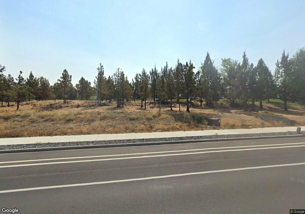 1920 NE Purcell Blvd, Bend, OR 97701 - photo 1