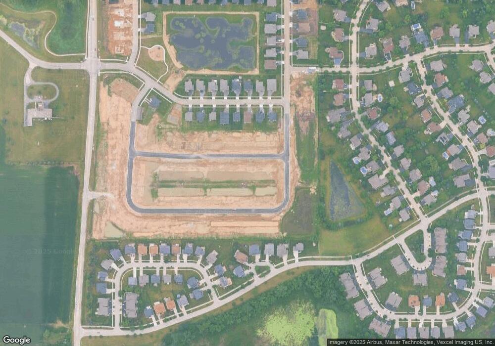 215 Rhinebeck Way, Algonquin, IL 60102 - photo 1