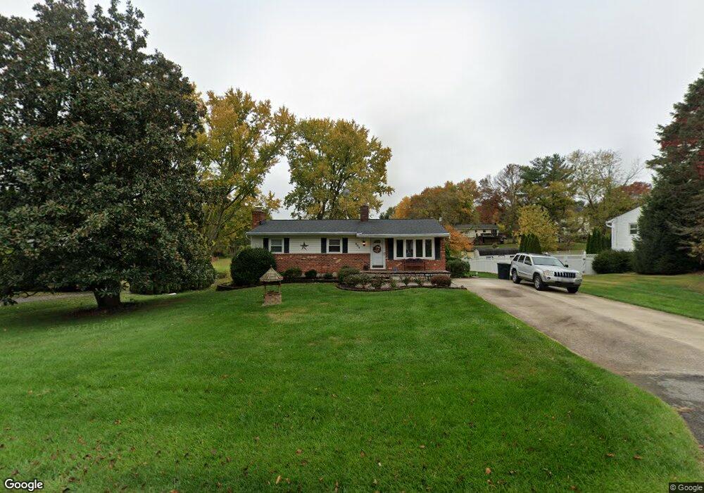 609 Lynn Way, Sykesville, MD 21784 - photo 1