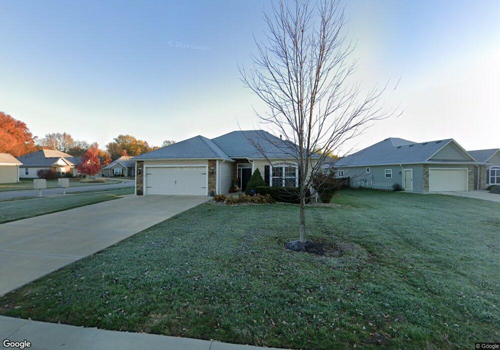 82 Continental Dr, Lansing, KS 66043 - photo 1