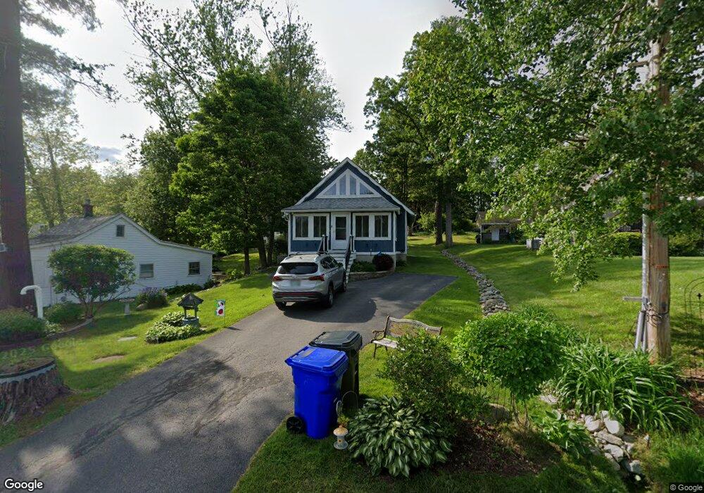 4 Wakefield Dr, Hampstead, NH 03841 - photo 1