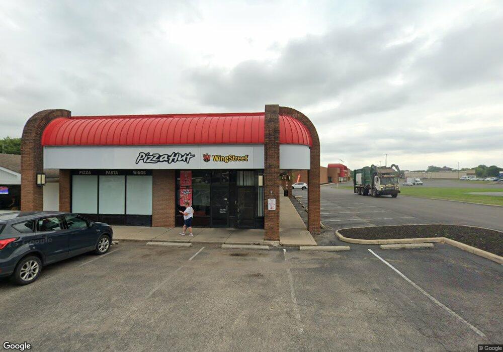 1240 N Court St, Circleville, OH 43113 - photo 1