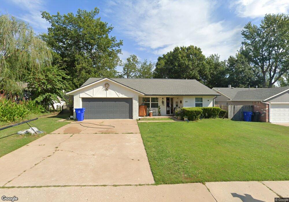 154 W Laredo Place, Broken Arrow, OK 74012 - photo 1