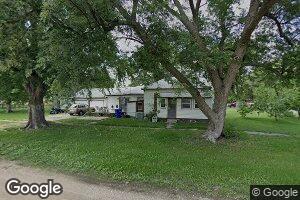 302 John St, Goehner, NE 68364