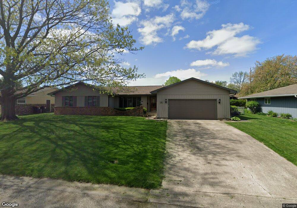 345 Northgate St, Lincoln, IL 62656 - photo 1