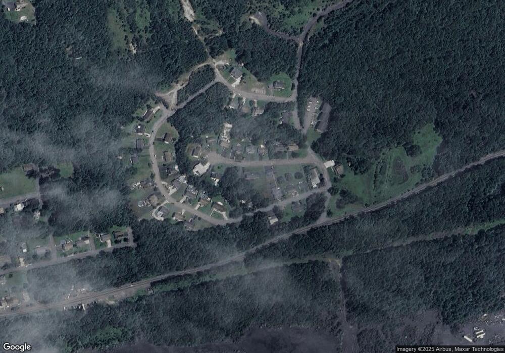 214 Steelers Dr, Hazle Township, PA 18201 - photo 1