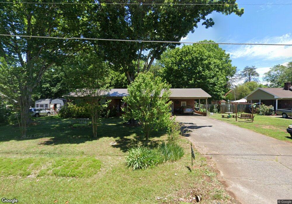 184 Victoria Dr, Statesville, NC 28625 - photo 1