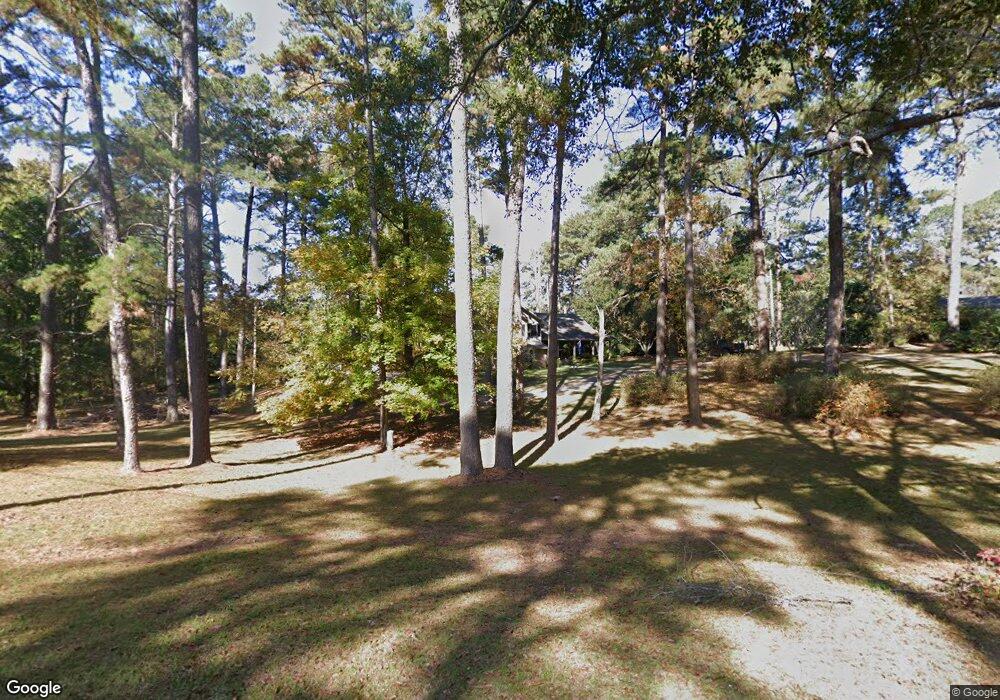 1011 Hawthorne Dr, McComb, MS 39648 - photo 1