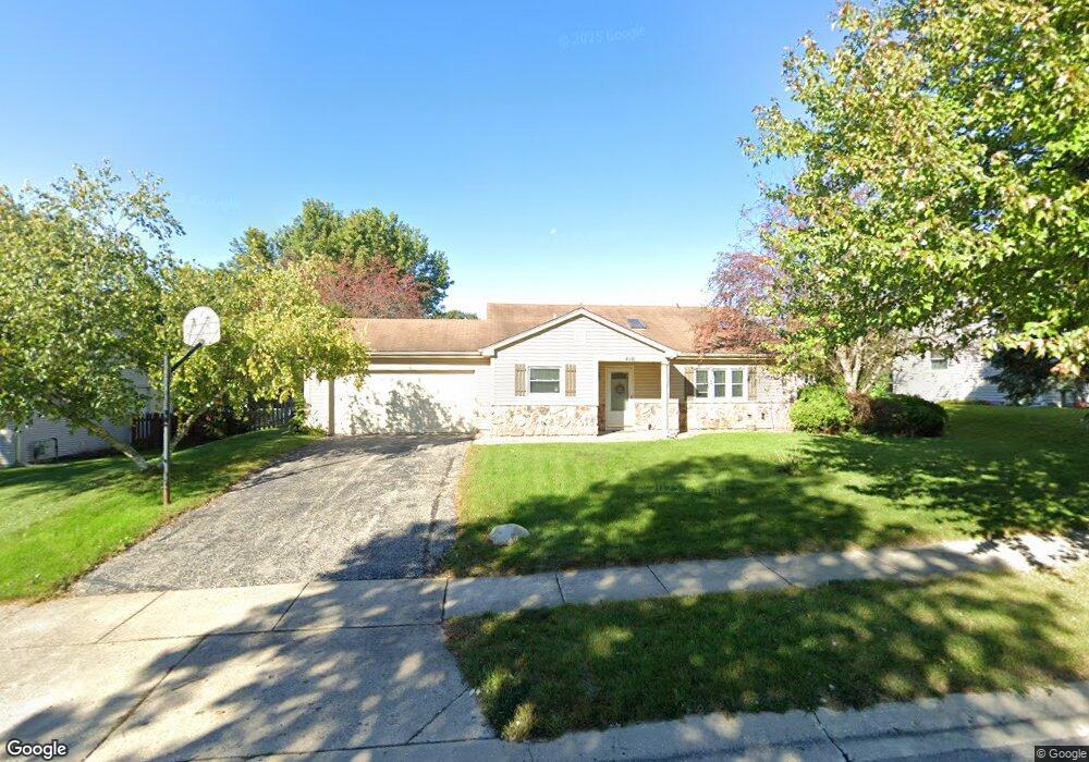 410 Candlewood Ct, Algonquin, IL 60102 - photo 1