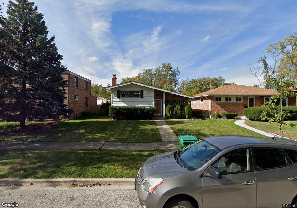 702 Norfolk Ave, Westchester, IL 60154 - photo 1