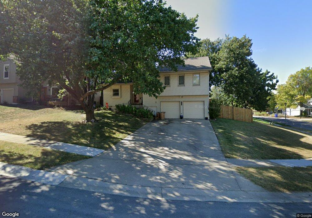 6780 Rene St, Shawnee, KS 66216 - photo 1