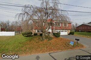 132 Cedarwood Dr, Wilkes Barre, PA 18702