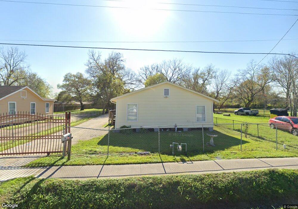 5436 Minden St, Houston, TX 77026 - photo 1