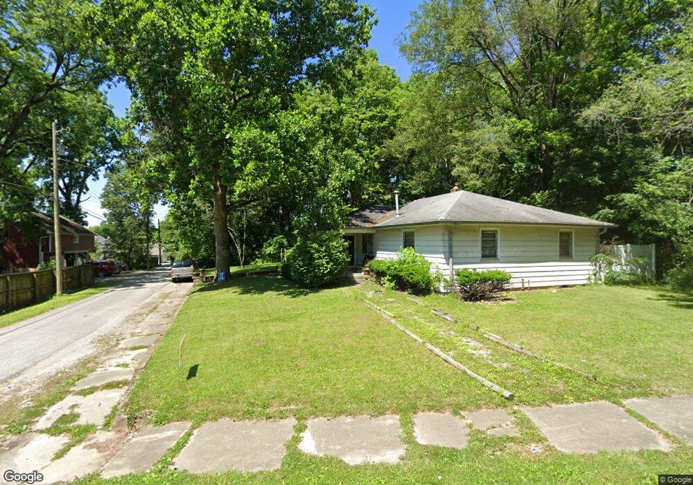 132 Spring St, Plainfield, IN 46168 - photo 1