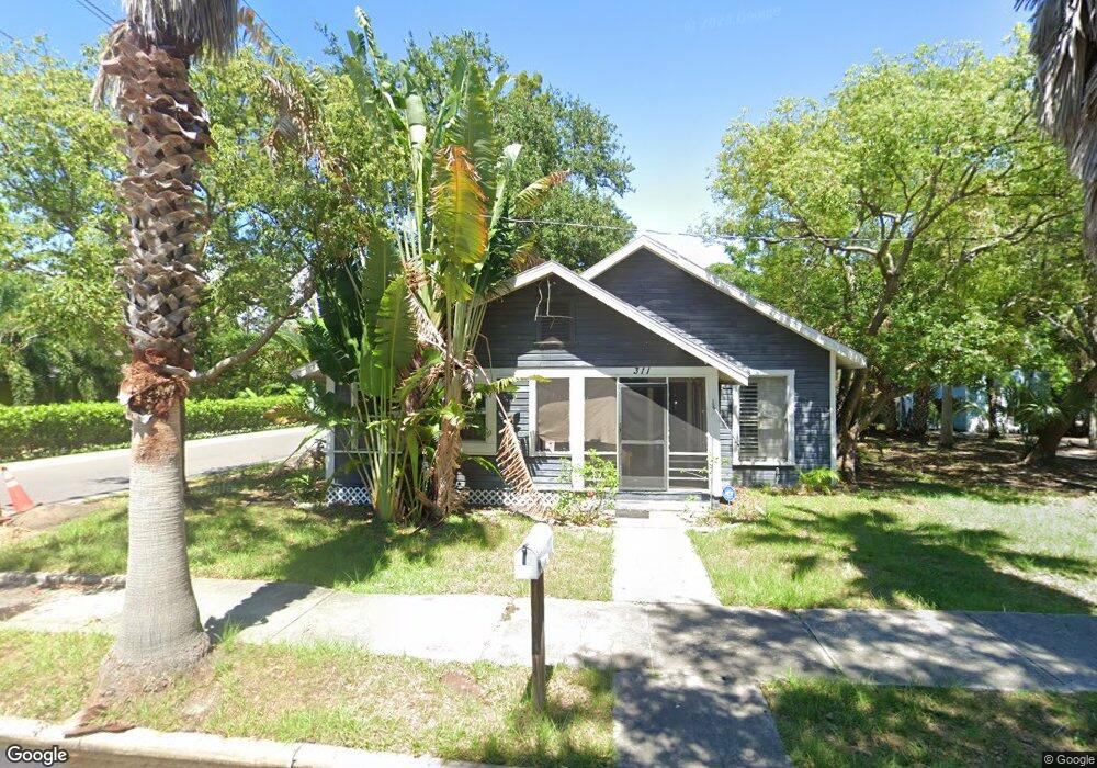 311 Pennsylvania Ave, Clearwater, FL 33755 - photo 1