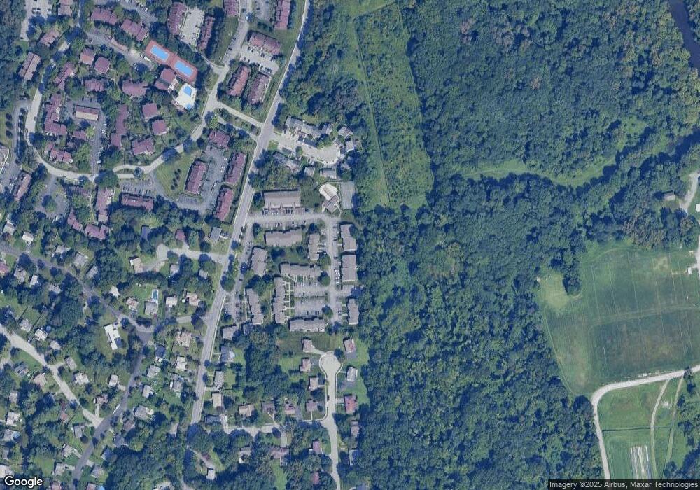 14 Knightsbridge unit B, Poughkeepsie, NY 12603 - photo 1