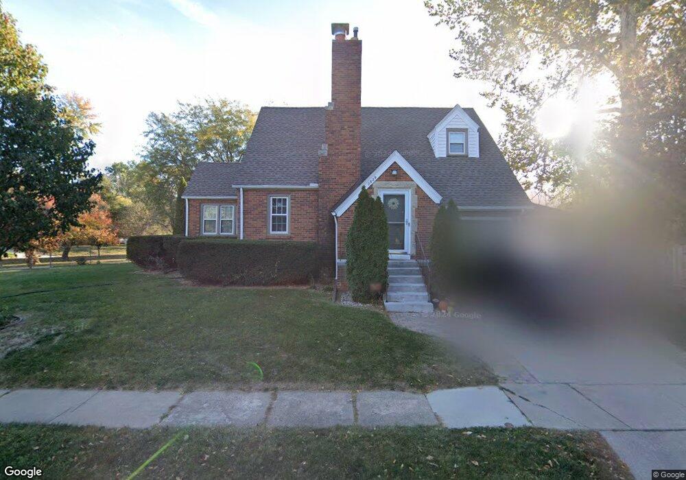 2829 44th St, Des Moines, IA 50310 - photo 1