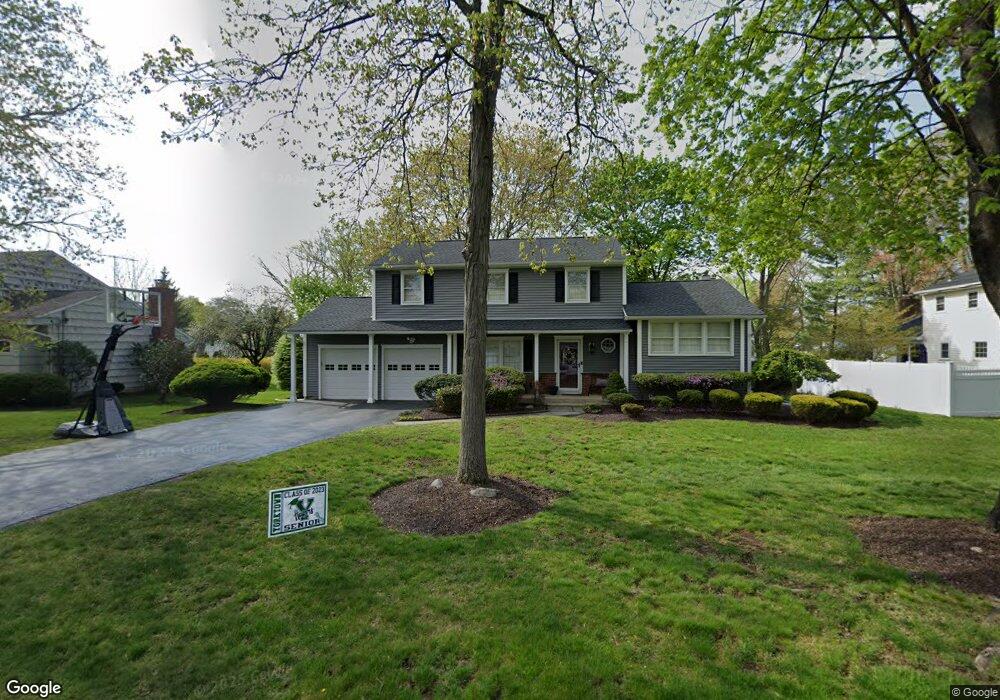 849 Fairfield Ct, Yorktown Heights, NY 10598 - photo 1