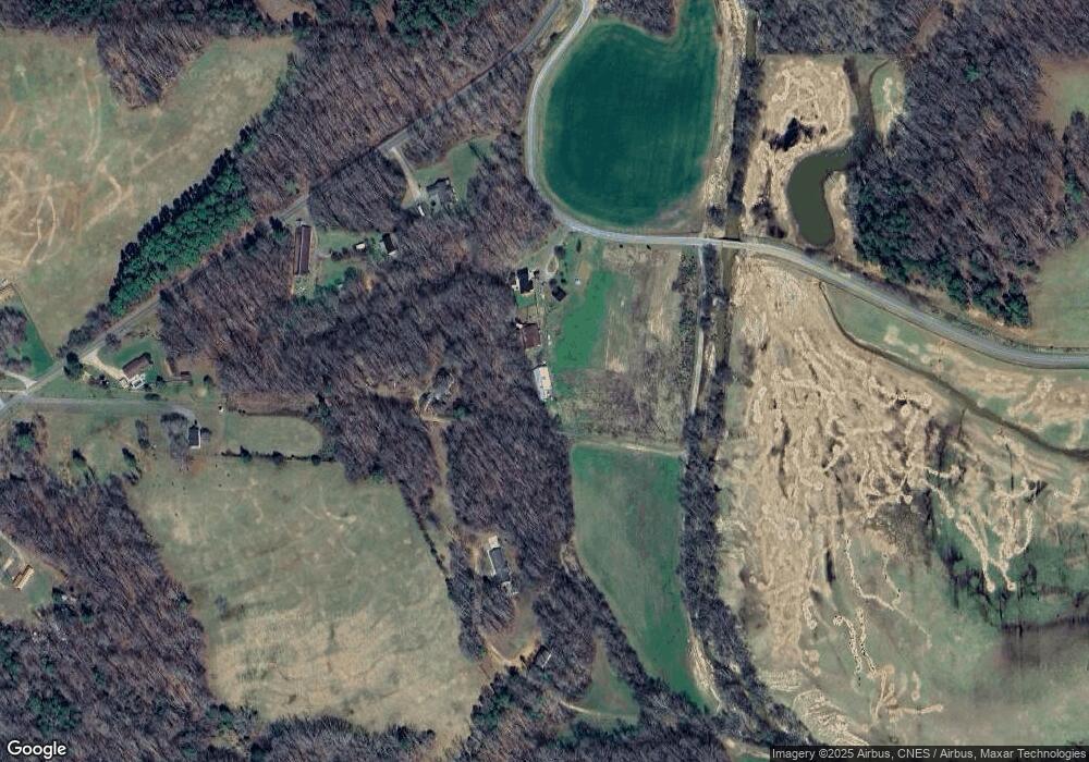 130 Eagles Nest Ln, Statesville, NC 28625 - photo 1