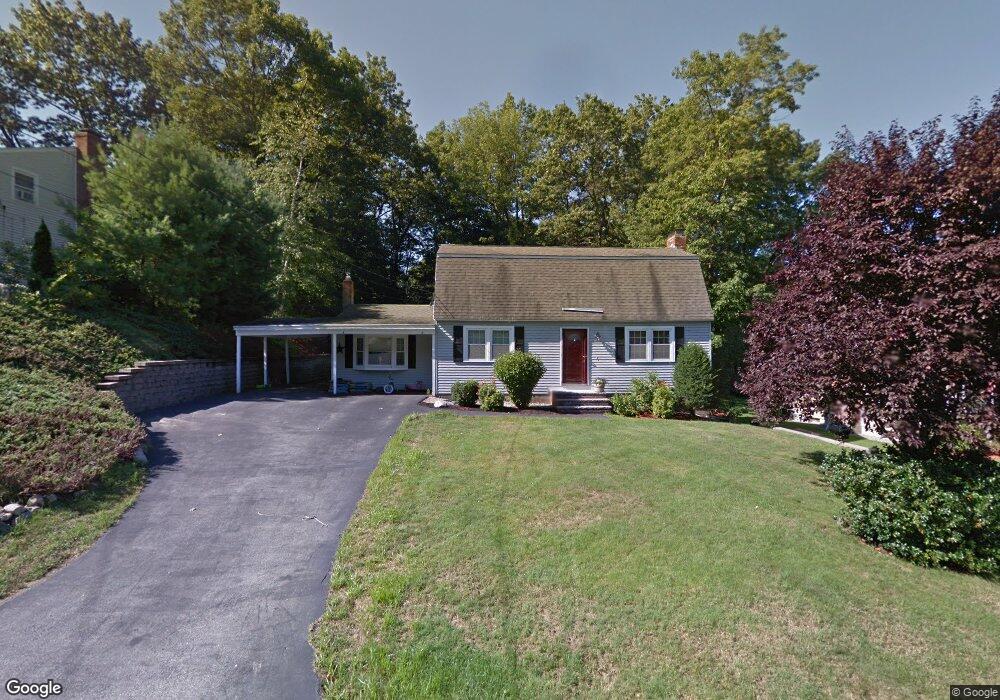 6 Shaw Cir, Nashua, NH 03062 - photo 1