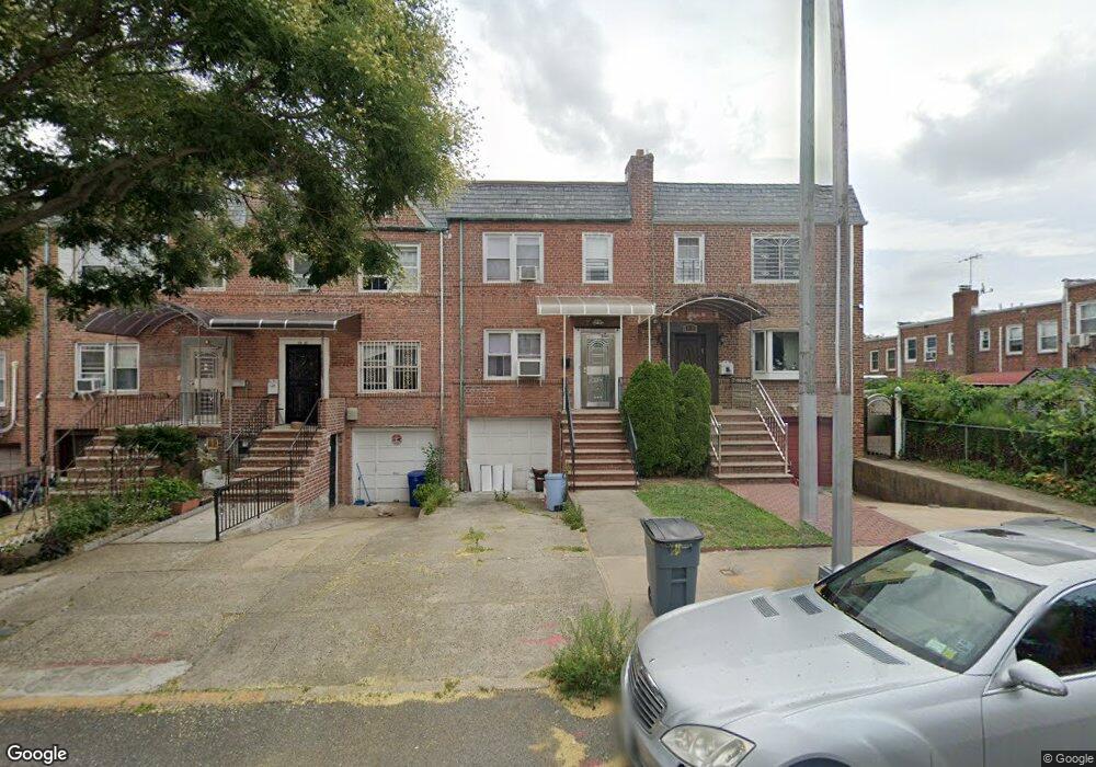 6935 174th St, Fresh Meadows, NY 11365 - photo 1